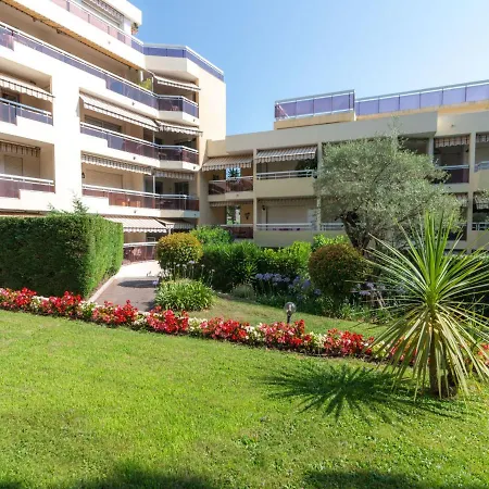 Apartment Le Provence By Interhome